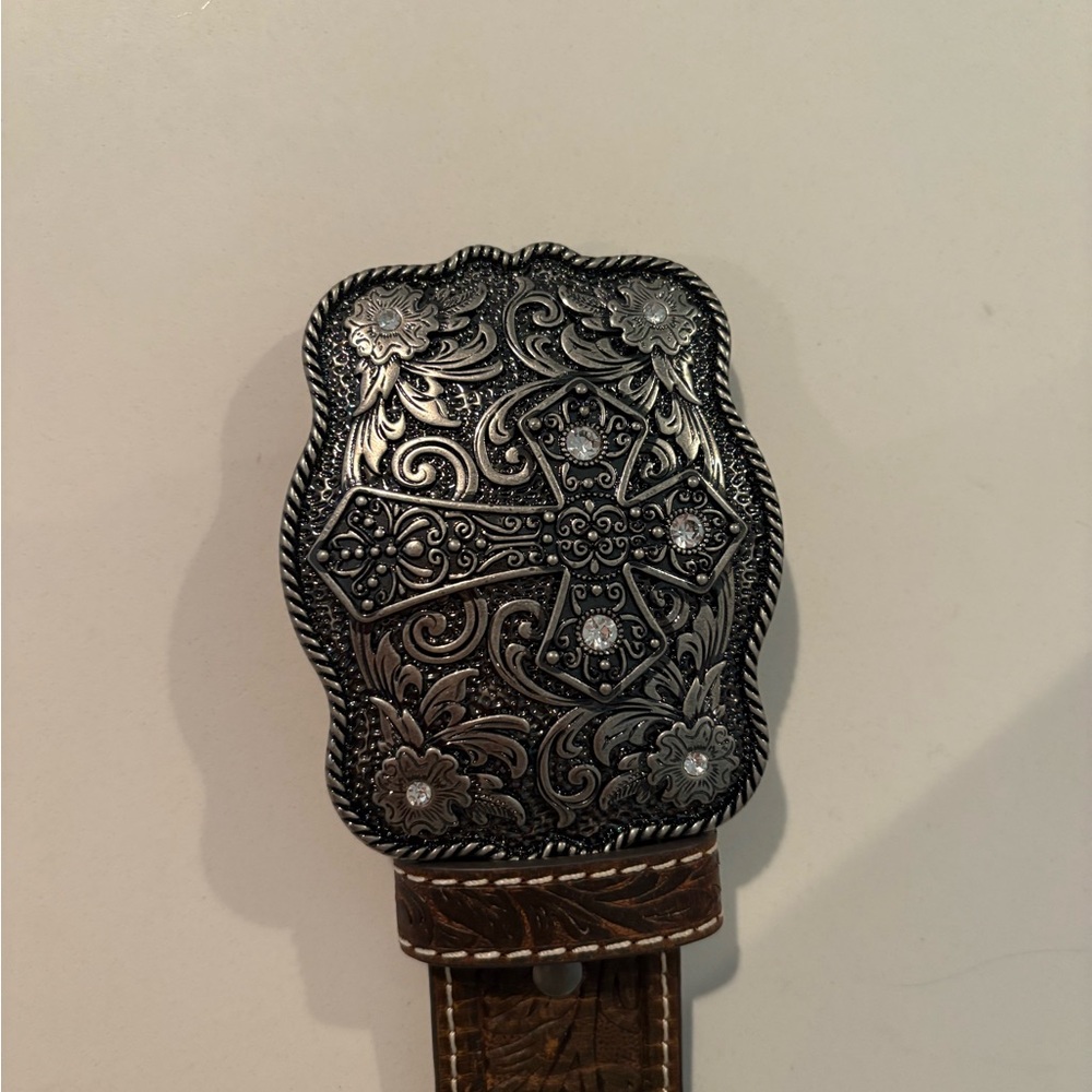 Intricately Designed Silver Belt Buckle